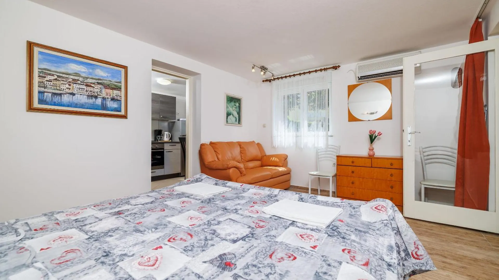 Apartment Car Crikvenica 0*,