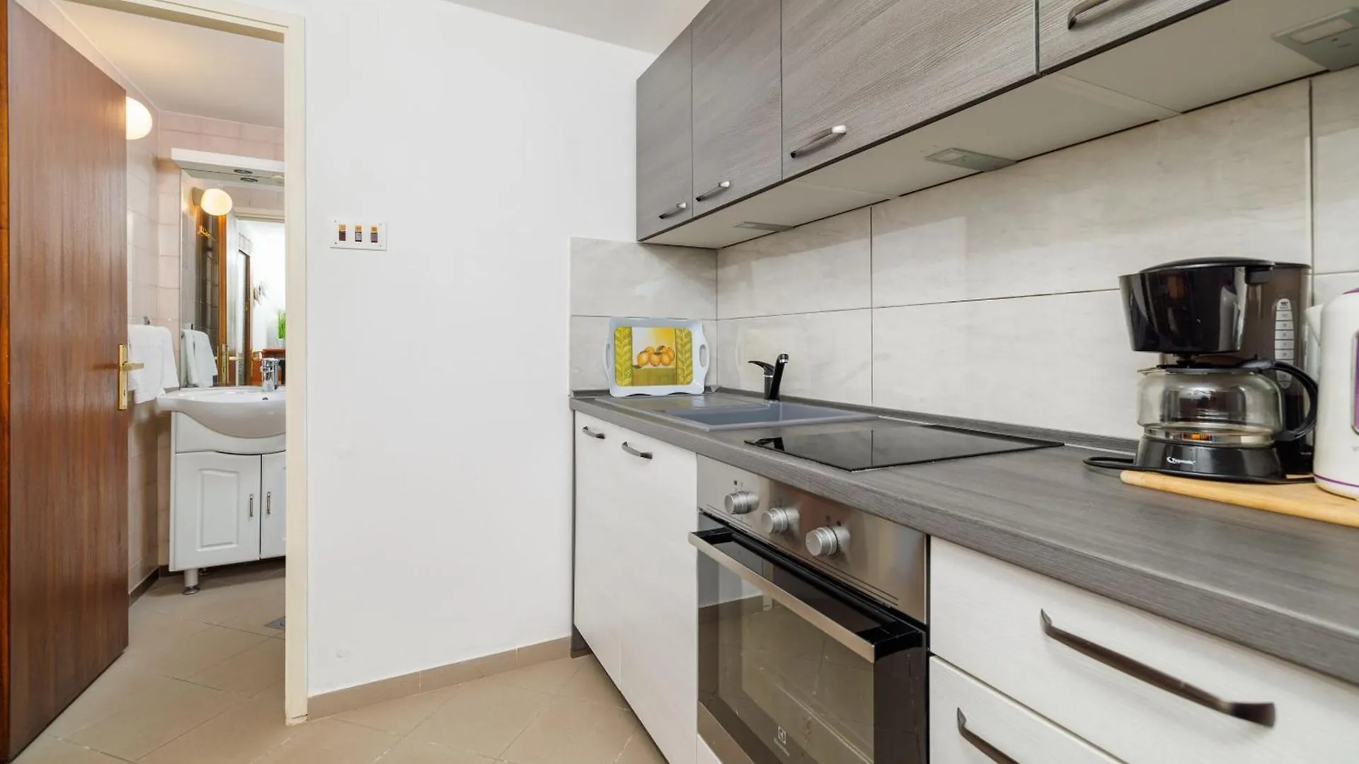 Apartment Car Crikvenica