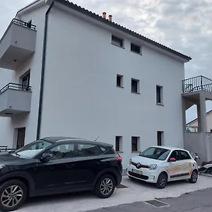  Apartman Gulin